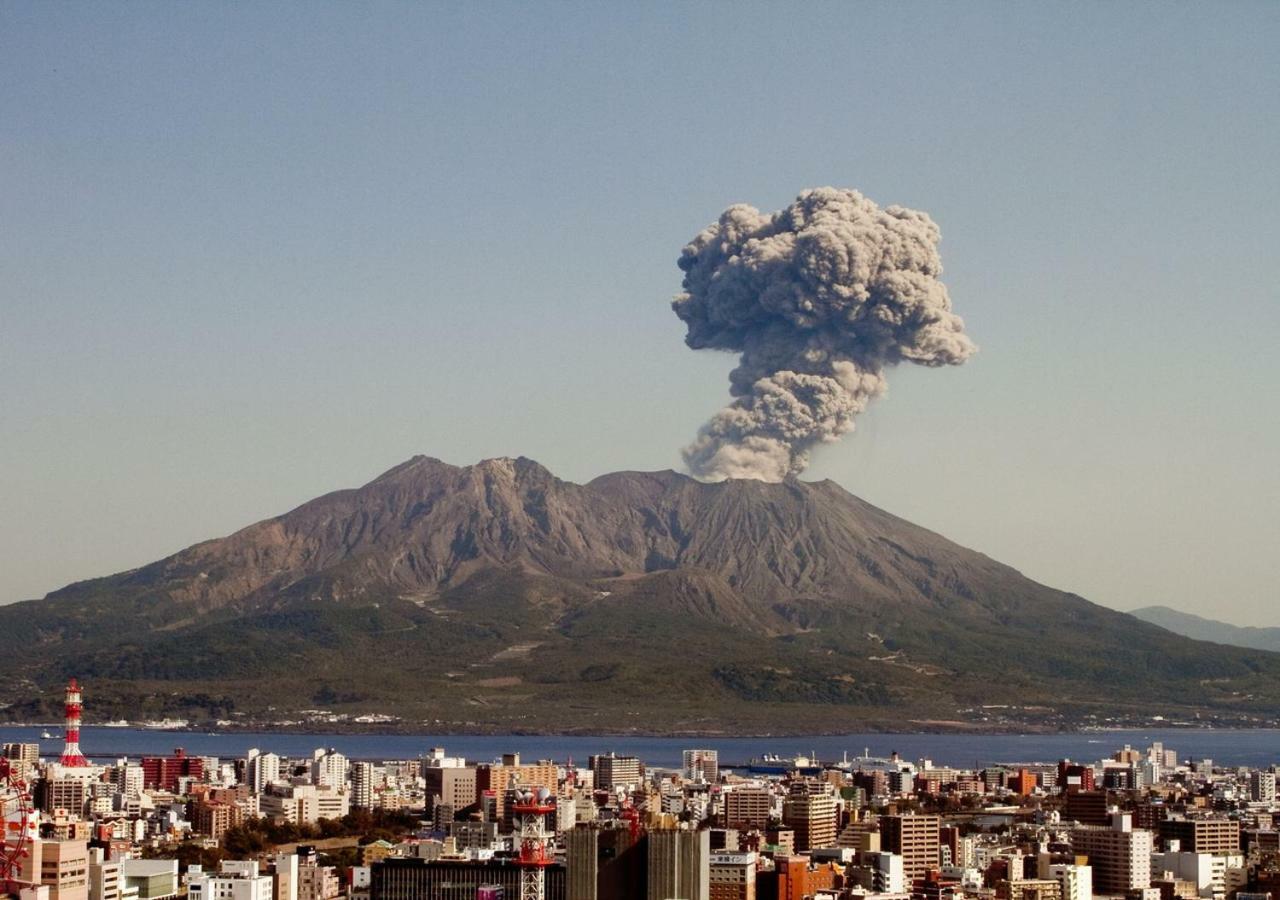 Apa Hotel Kagoshima Chuo Ekimae Εξωτερικό φωτογραφία